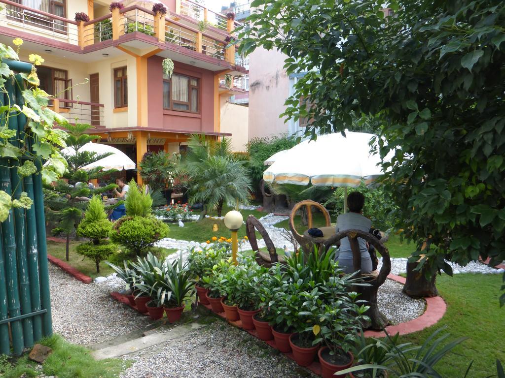 Elbrus Home Kathmandu Exterior foto